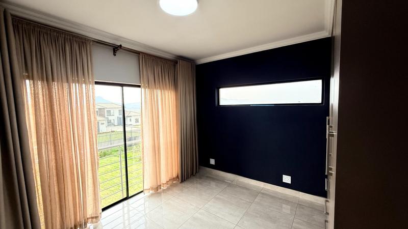 4 Bedroom Property for Sale in Everglades Estate North West